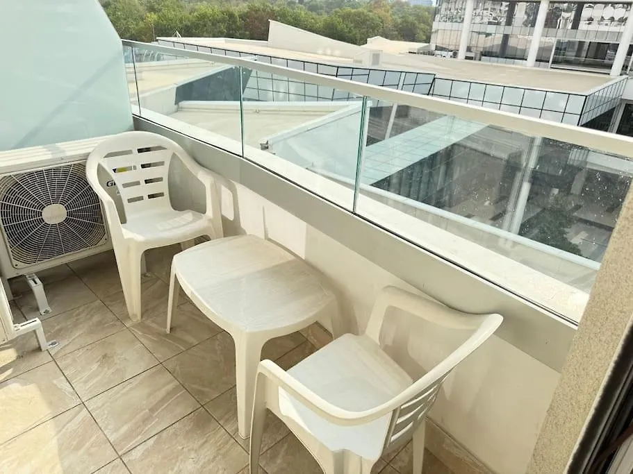 Apartment Central Park Seaside Escape Atanasovo